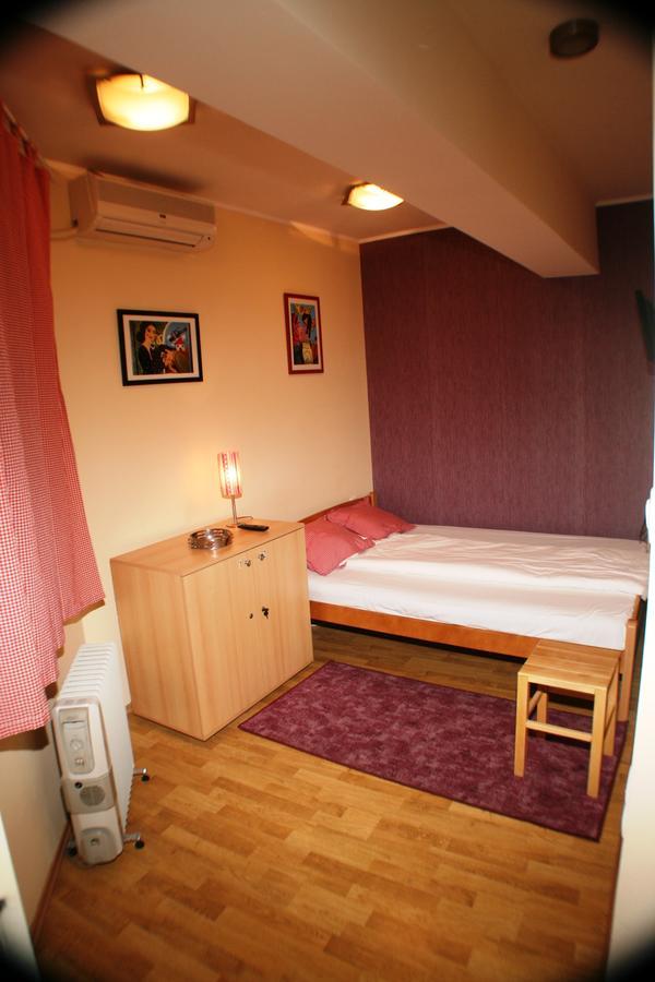 Hostel Jasmin Beograd Eksteriør bilde